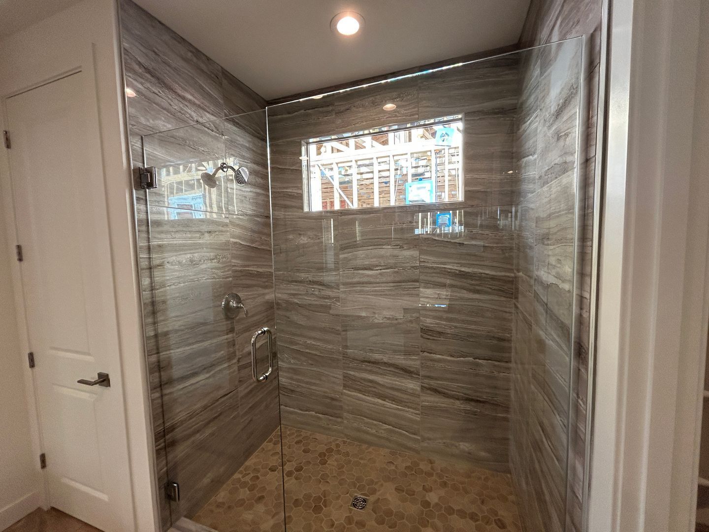 Beautiful Sterling Grove 4 bedroom / 3.5 bathroom home ready for immediate Move In property image