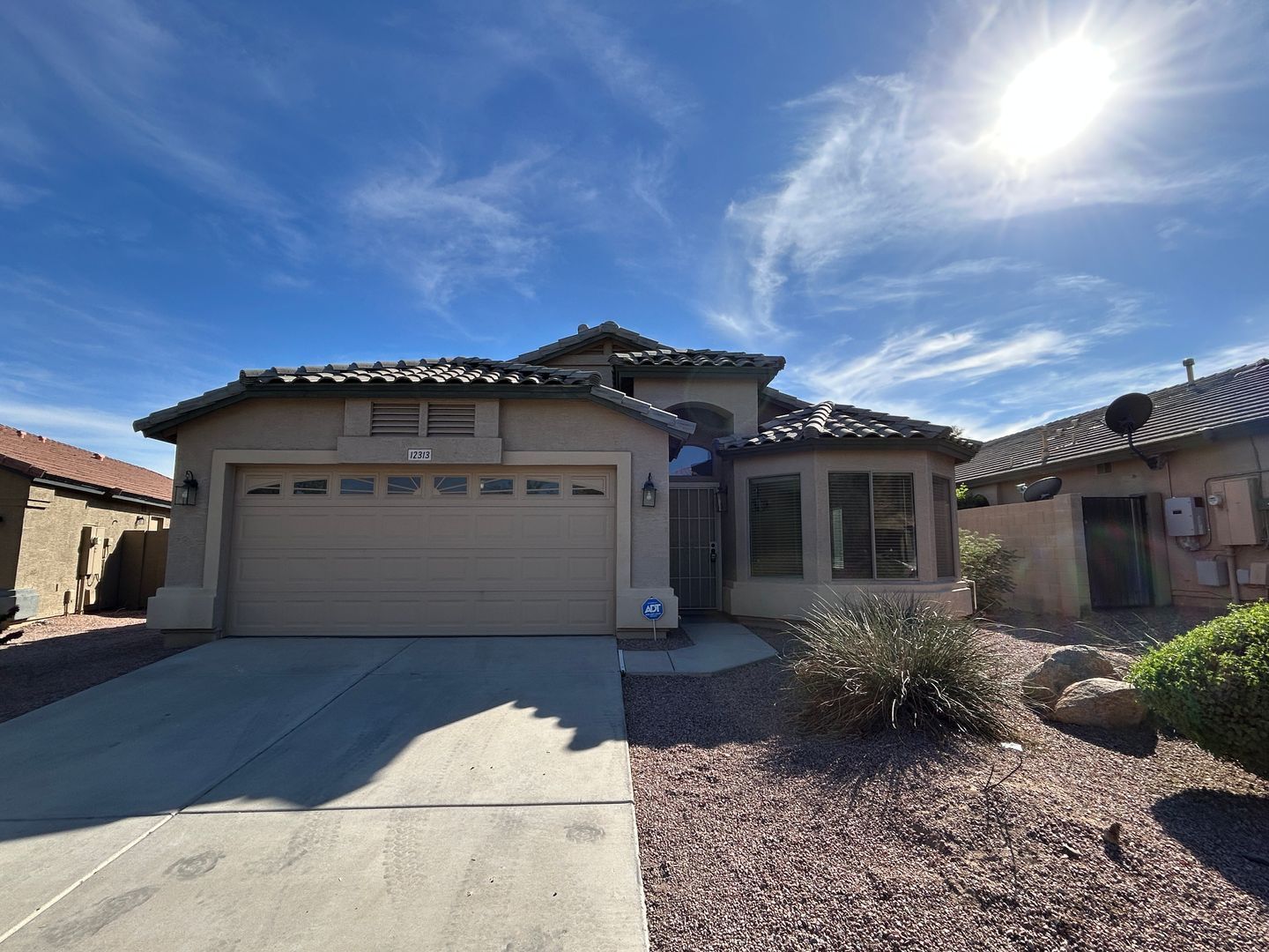3 bedroom 2 bath home in Litchfield Park Available for an early June Move in! property image