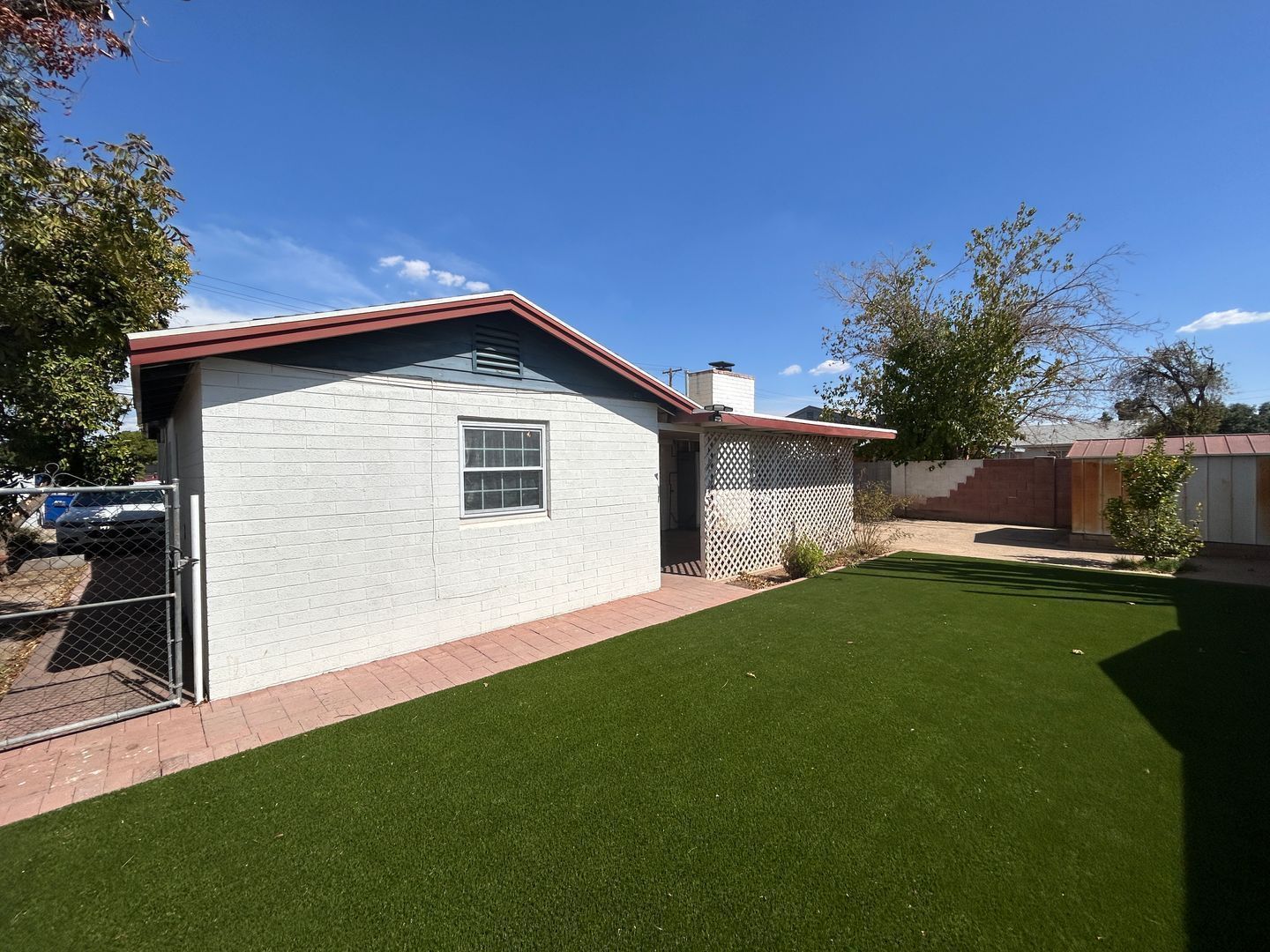 Great Location in the heart of Mesa - 2 bedroom / 2 bathroom home - available for Early November move-in !! property image