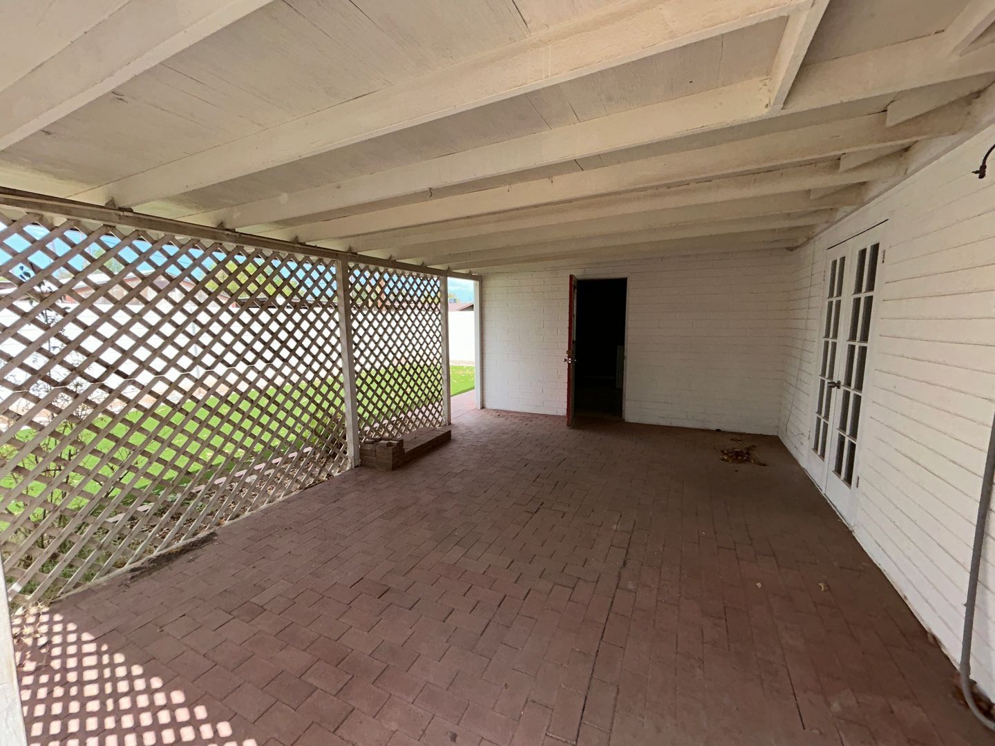 Great Location in the heart of Mesa - 2 bedroom / 2 bathroom home - available for Early November move-in !! property image