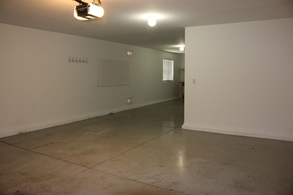 4 bedroom 2.5 bath home in Greer Ranch is available for immediate move in! property image