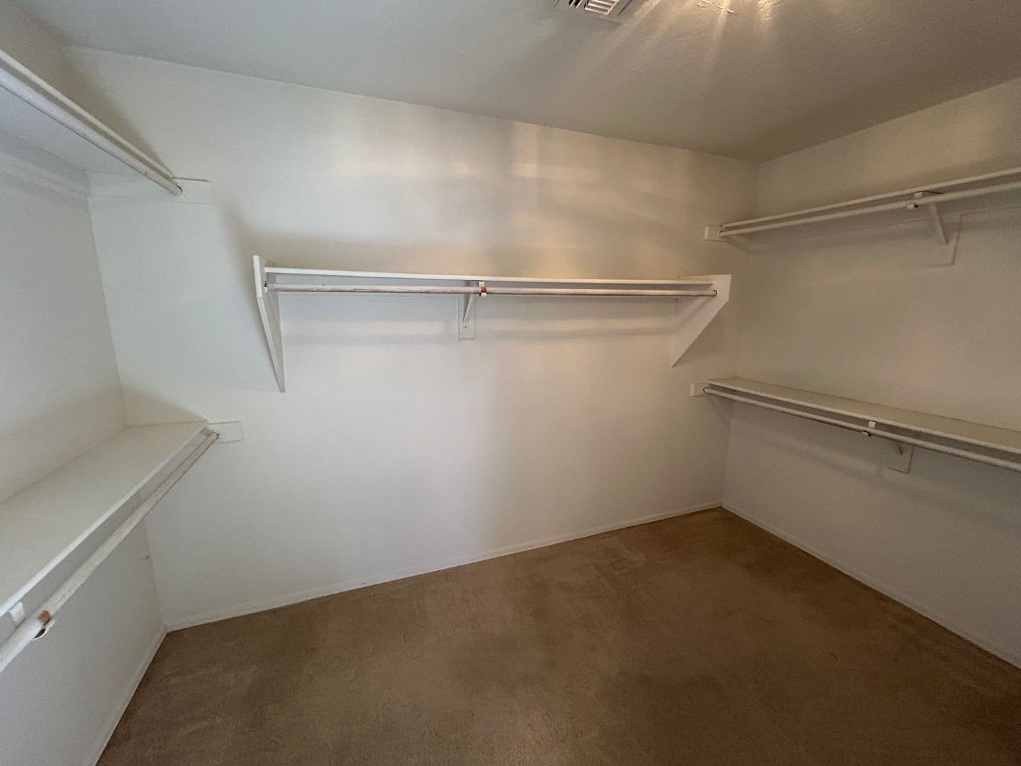 Great home in West Point Towne Center WITH POOL ready for move in property image