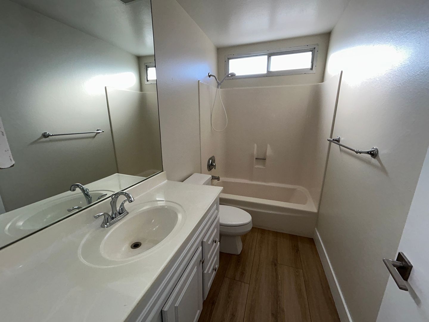 Beautifully updated Scottsdale Home ready for immediate move-in property image