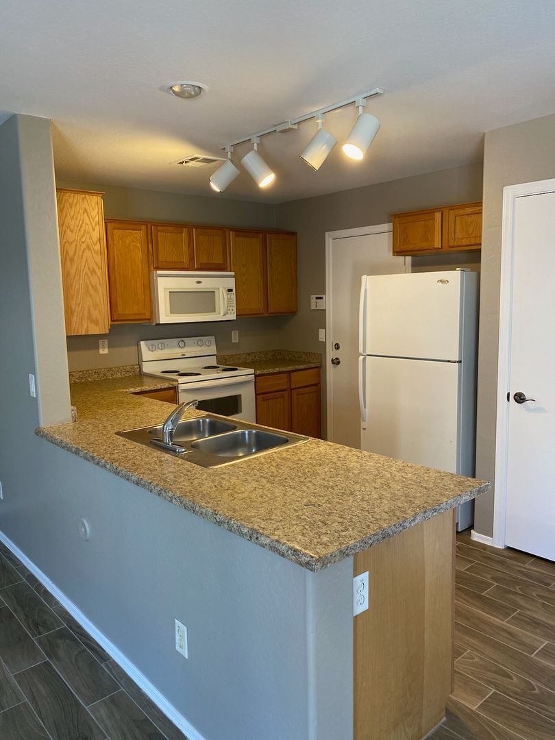 4 bedroom 2.5 bath home in Windmill Village is ready for immediate move in! property image