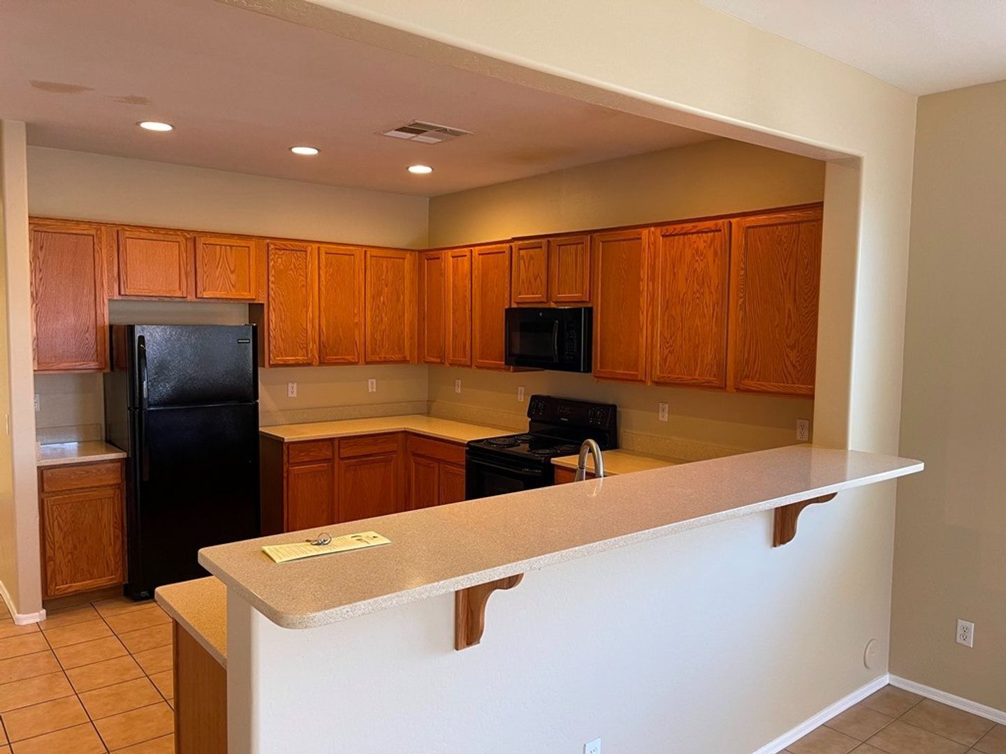 4 bedroom 2 bath home in Laveen Farms is available for immediate move in! property image