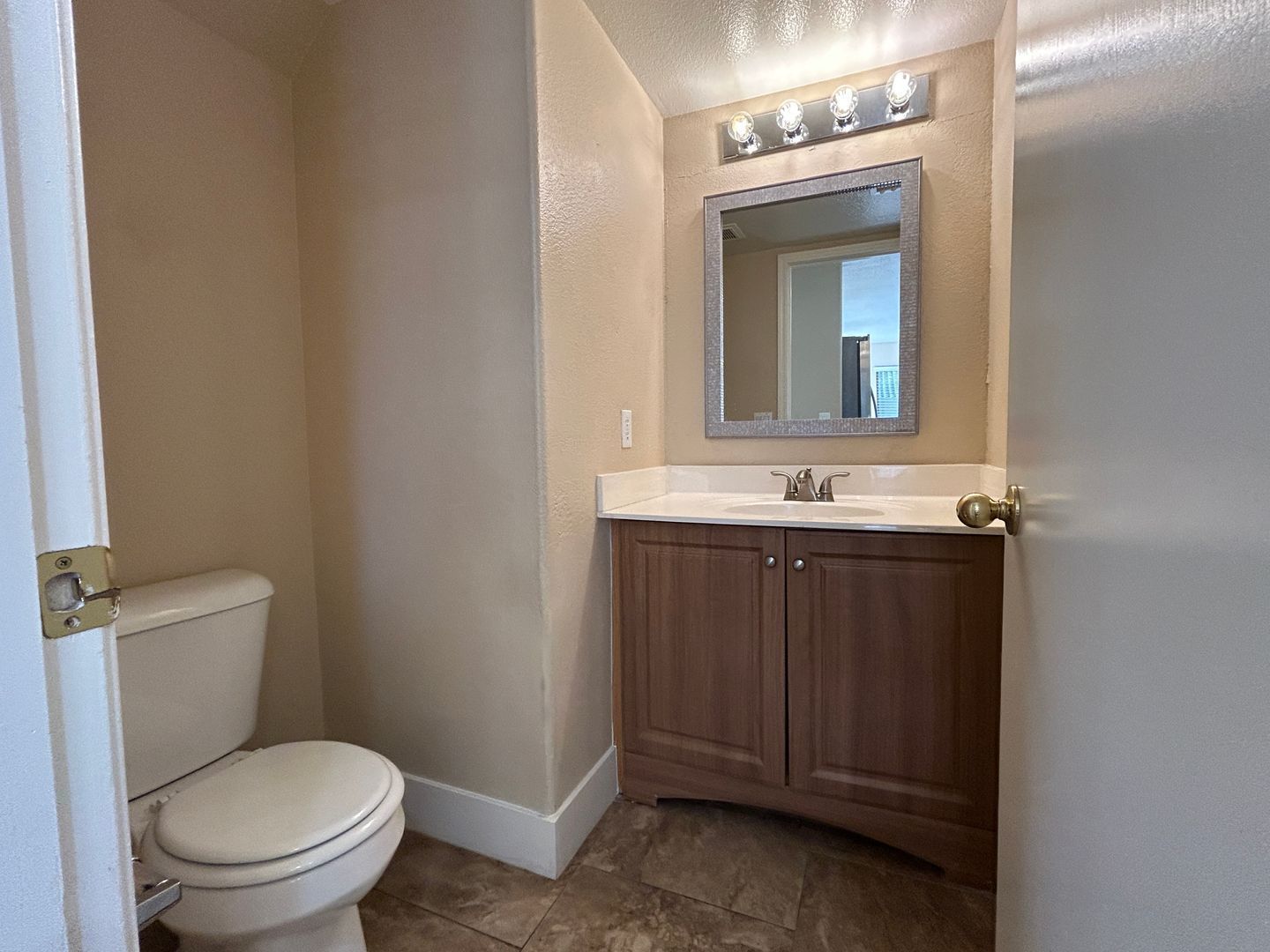 3 bedroom 2.5 bath home with a fenced pool in Clemente Ranch is available for immediate move in! property image