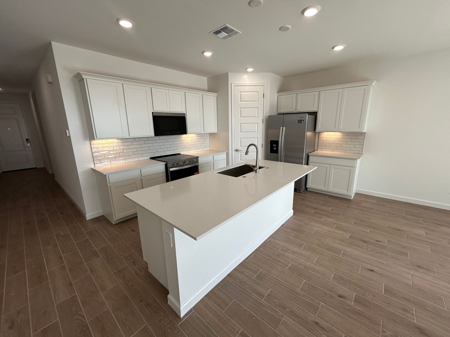 BRAND NEW never lived in 4 bedroom / 2 bathroom home ready for immediate move-in property image