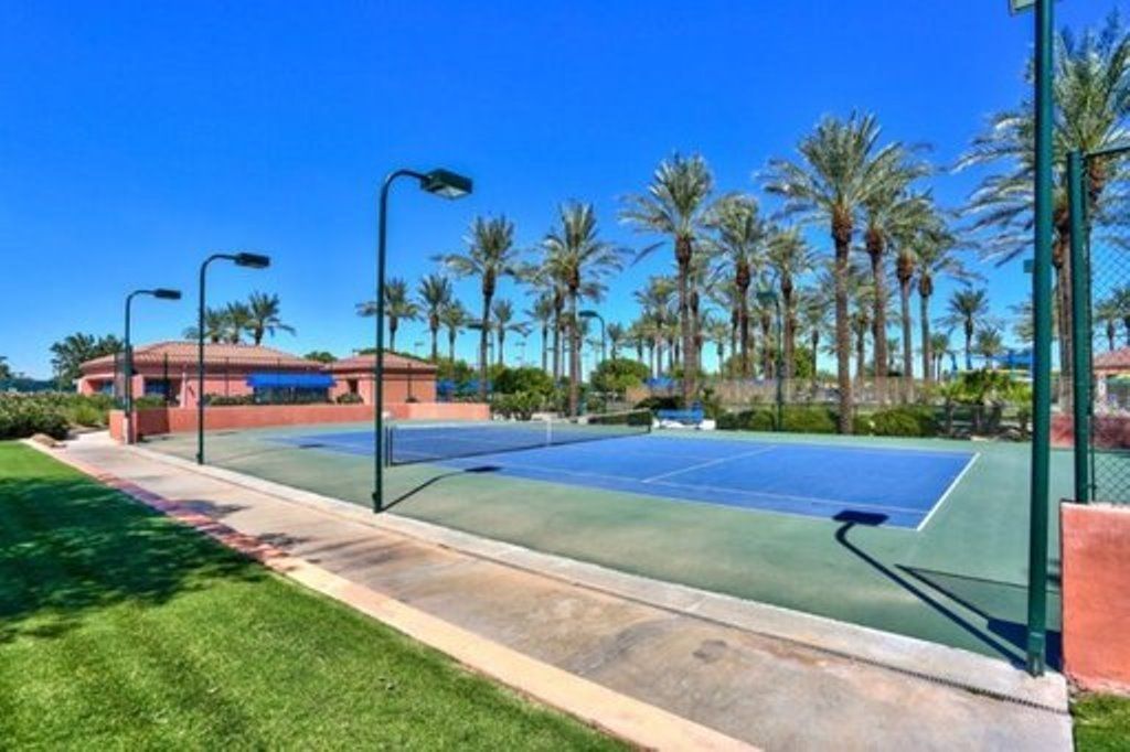 2 bedroom 2 bath home in Sun City Grand is available for immediate move in! property image