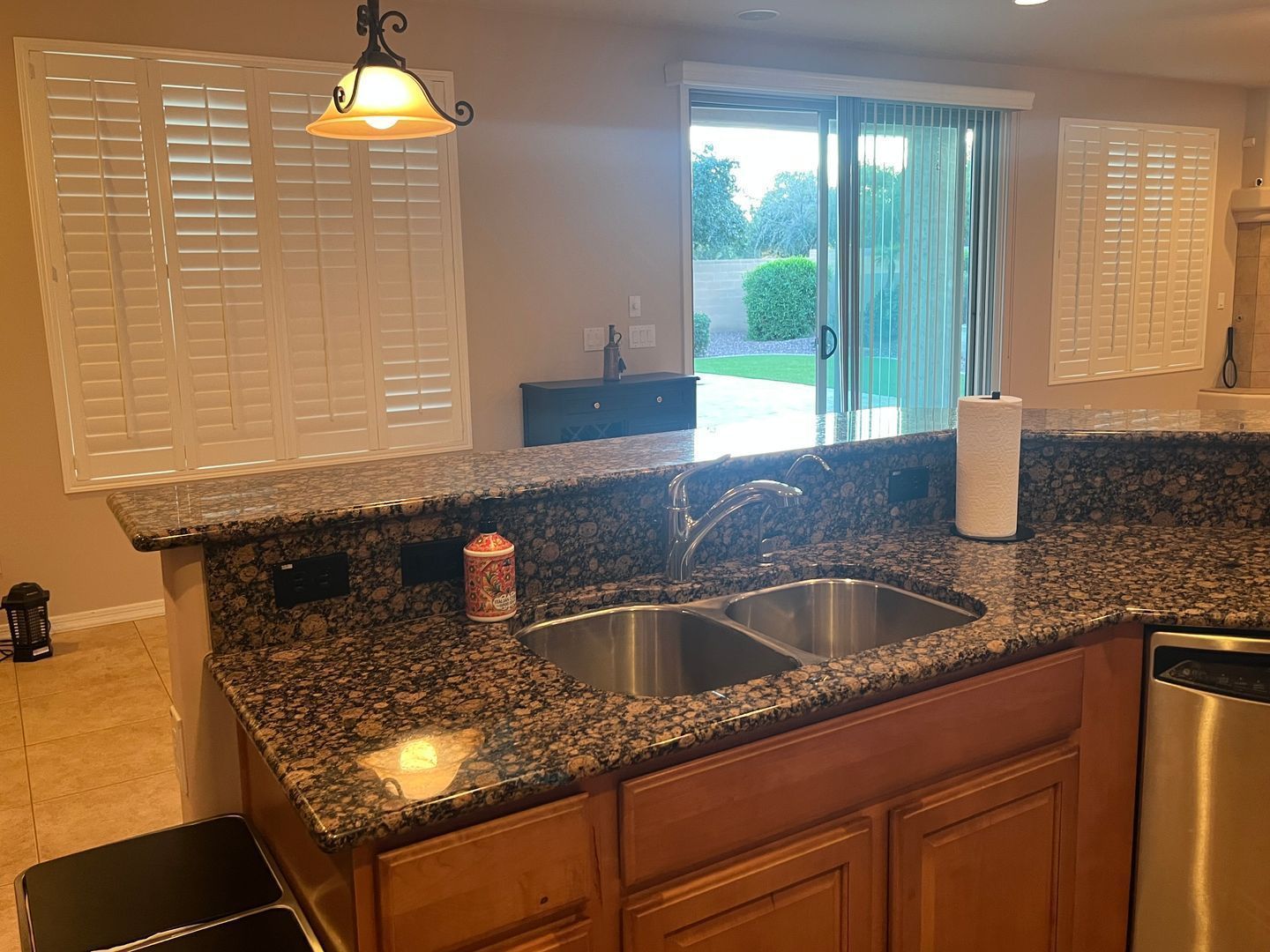 Beautiful 4 Bedroom, 2.5 Bath Home with POOL in the White Tank Foothills!! property image