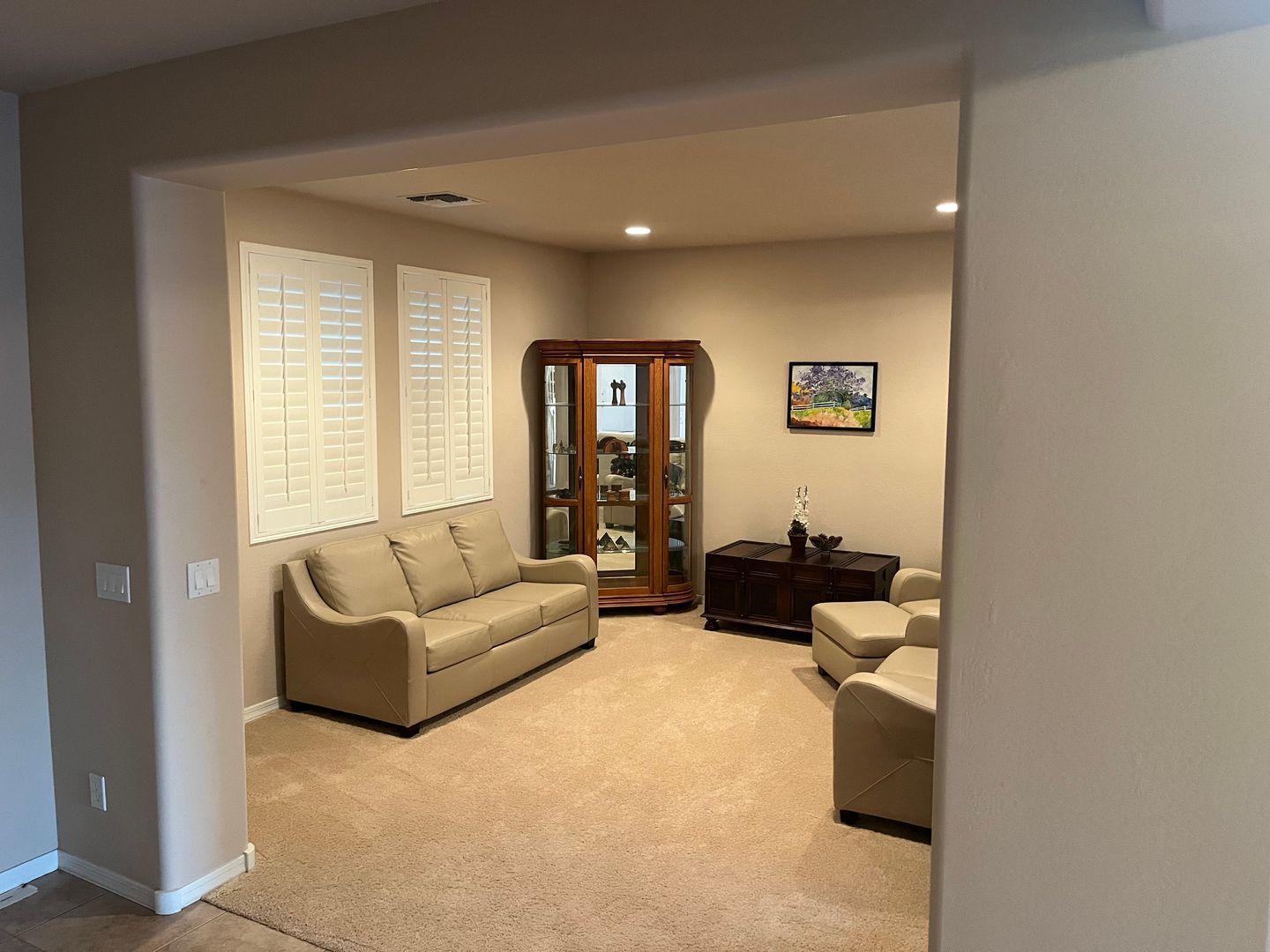 Beautiful 4 Bedroom, 2.5 Bath Home with POOL in the White Tank Foothills!! property image