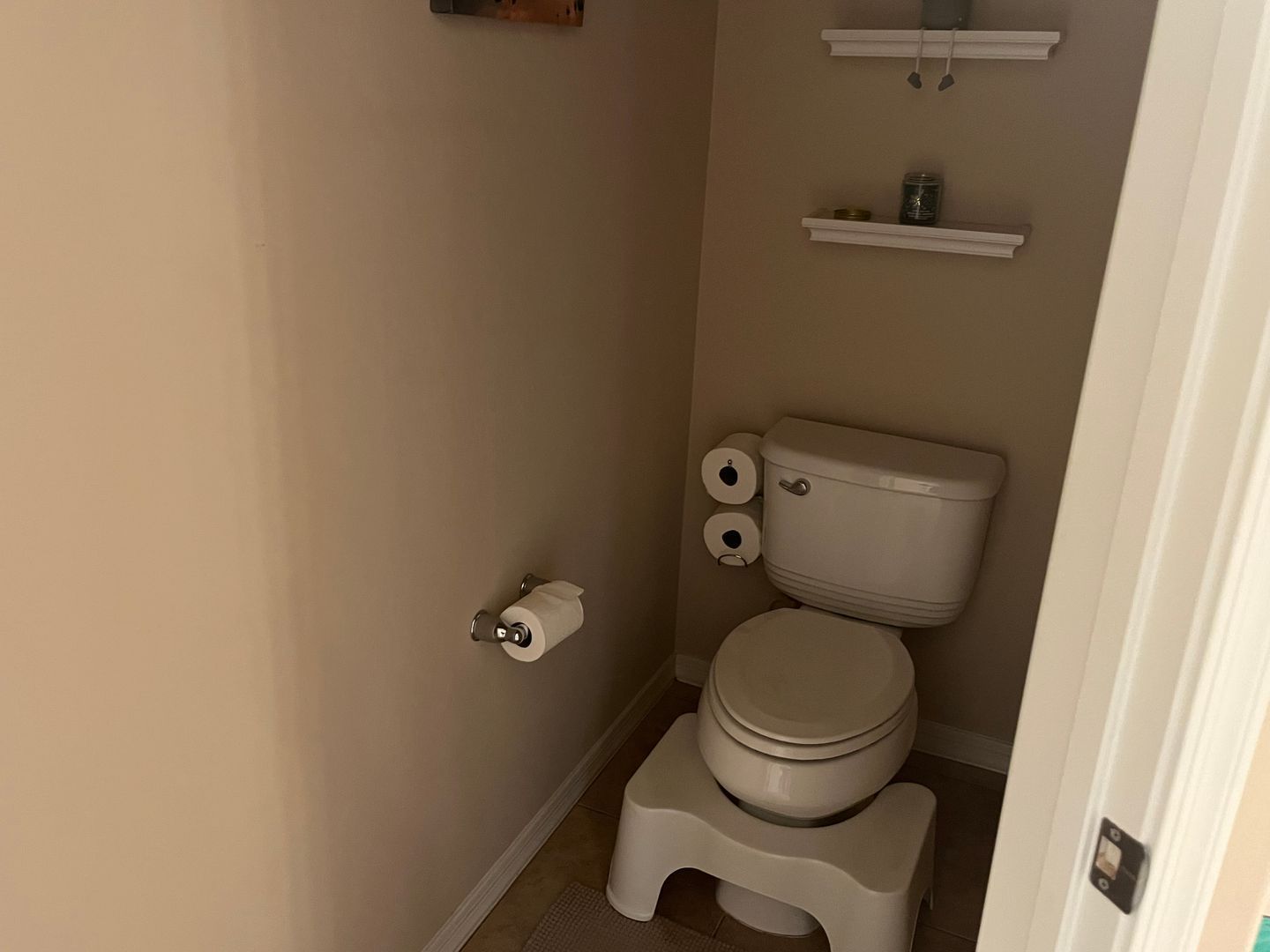 Beautiful 4 Bedroom, 2.5 Bath Home with POOL in the White Tank Foothills!! property image