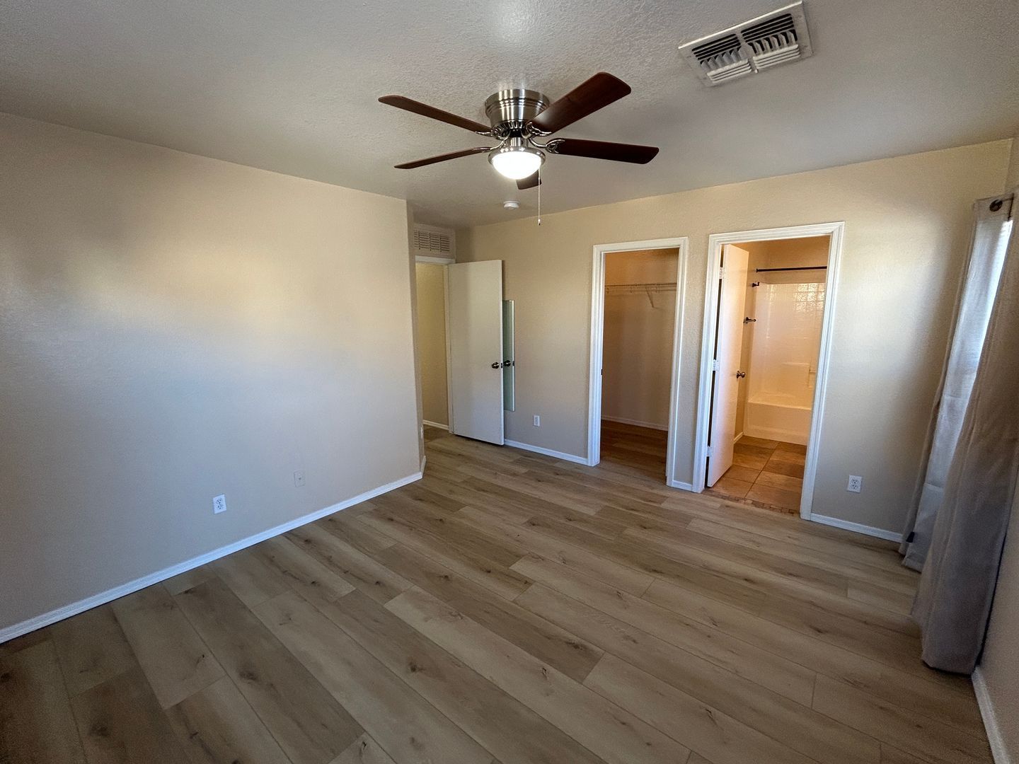 3 bedroom 2 bath home in Ryland at Heritage Point is available for immediate move in! property image