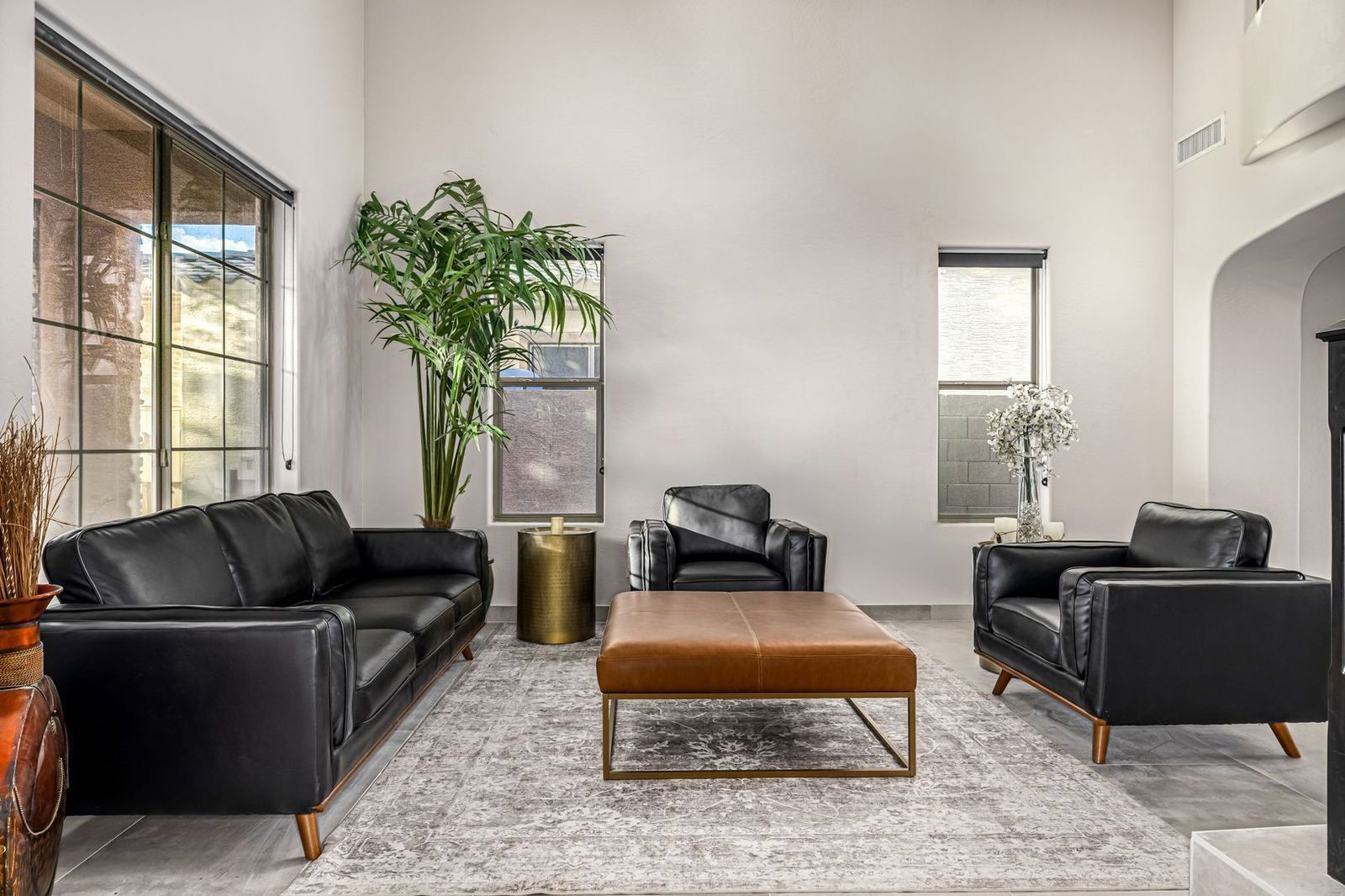 Enchanting 4-bed, 4.5-bath home in Jackrabbit Estates, Surprise, AZ property image