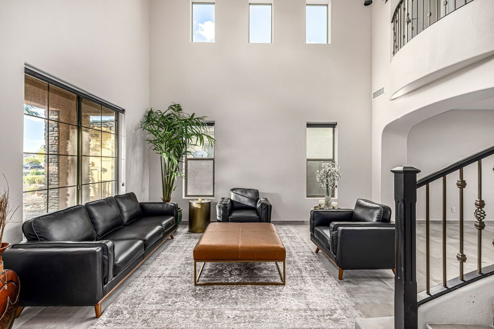 Enchanting 4-bed, 4.5-bath home in Jackrabbit Estates, Surprise, AZ property image