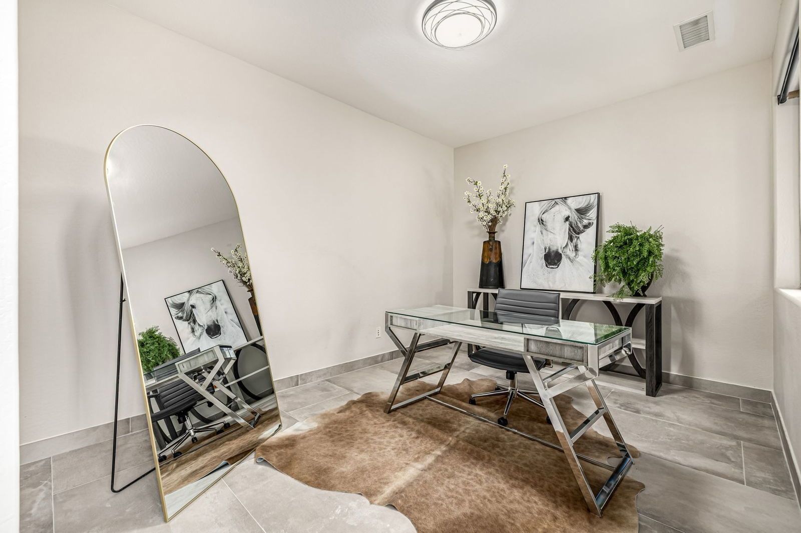 Enchanting 4-bed, 4.5-bath home in Jackrabbit Estates, Surprise, AZ property image