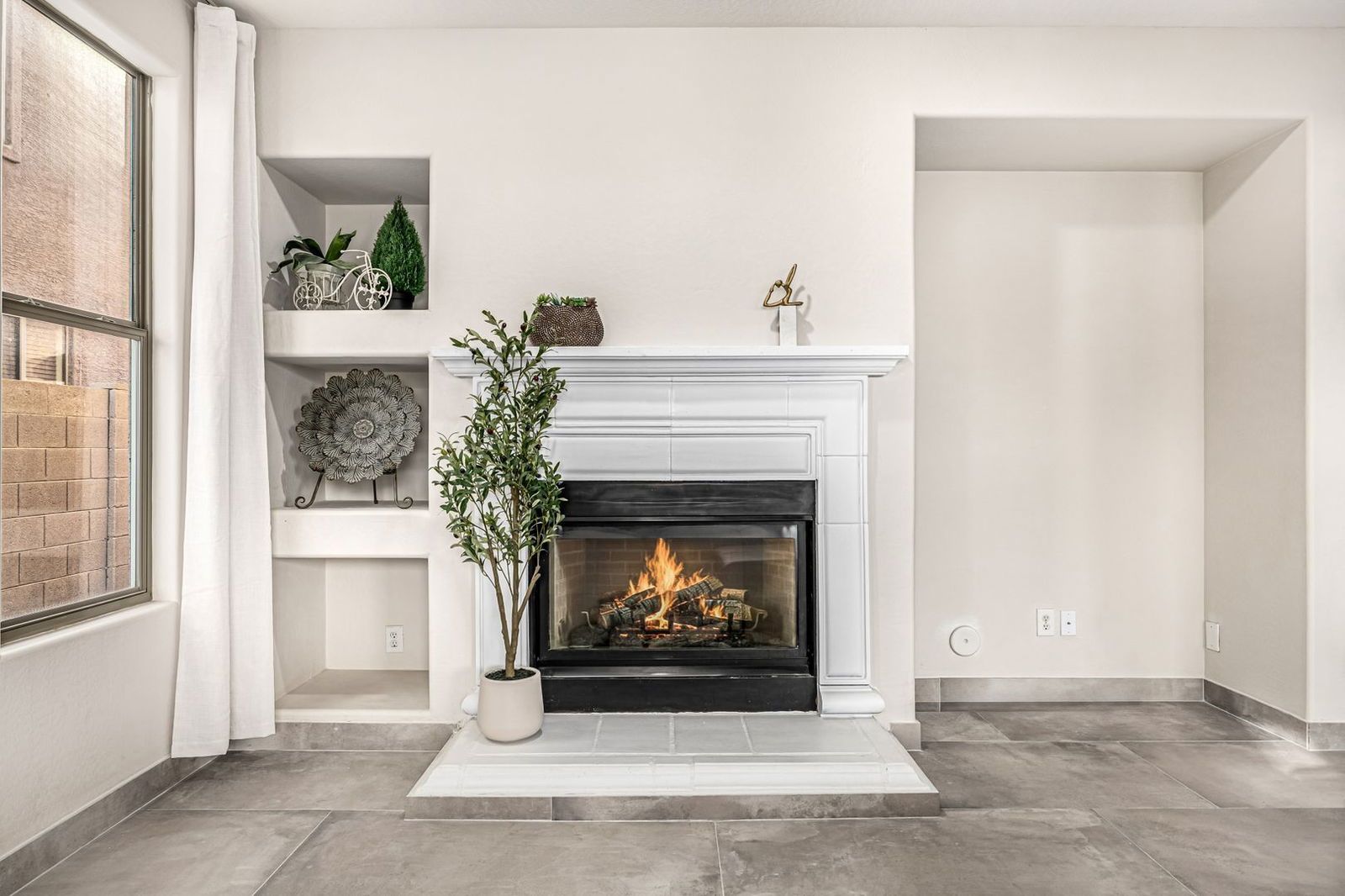 Enchanting 4-bed, 4.5-bath home in Jackrabbit Estates, Surprise, AZ property image