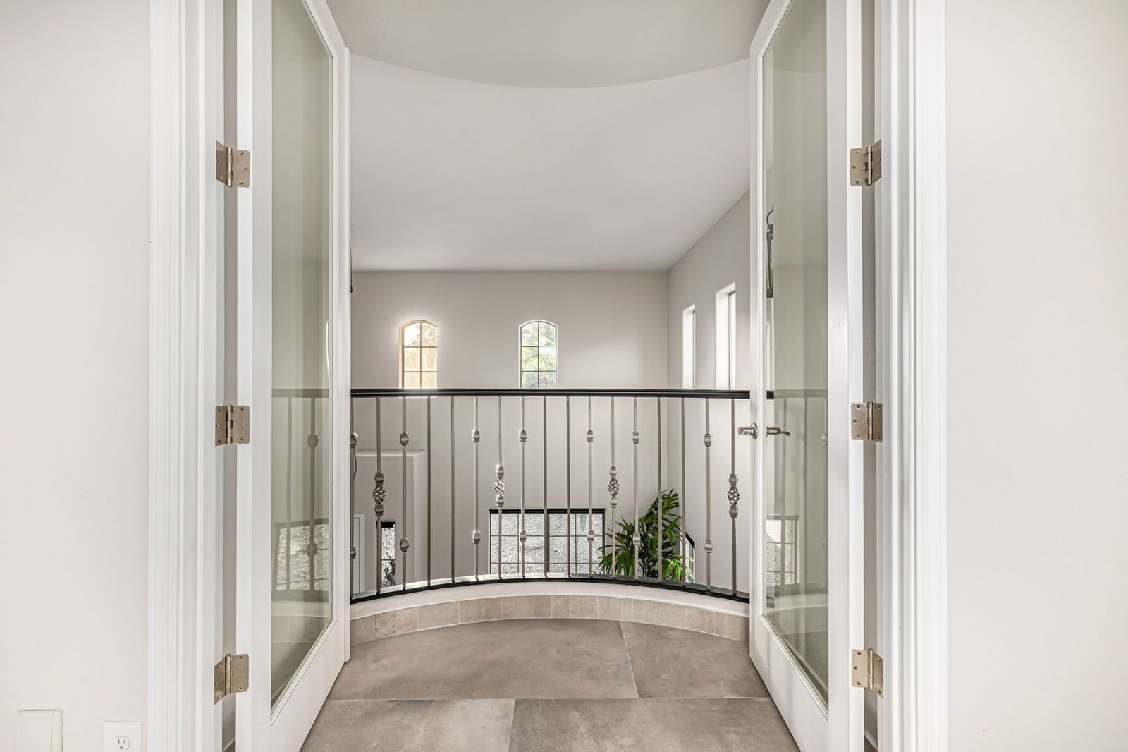 Enchanting 4-bed, 4.5-bath home in Jackrabbit Estates, Surprise, AZ property image