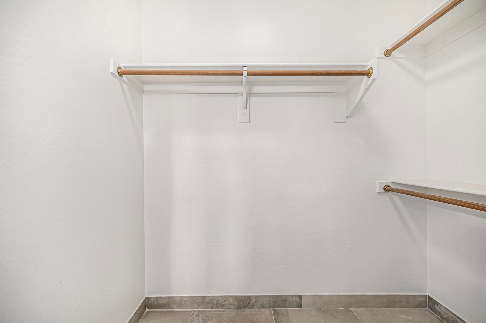 Enchanting 4-bed, 4.5-bath home in Jackrabbit Estates, Surprise, AZ property image