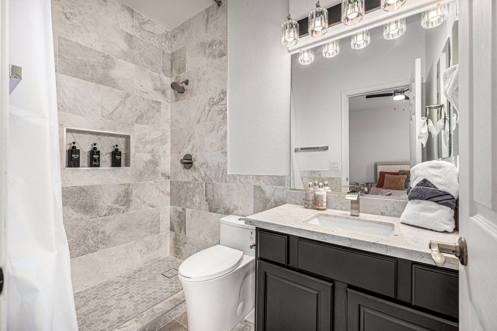 Enchanting 4-bed, 4.5-bath home in Jackrabbit Estates, Surprise, AZ property image