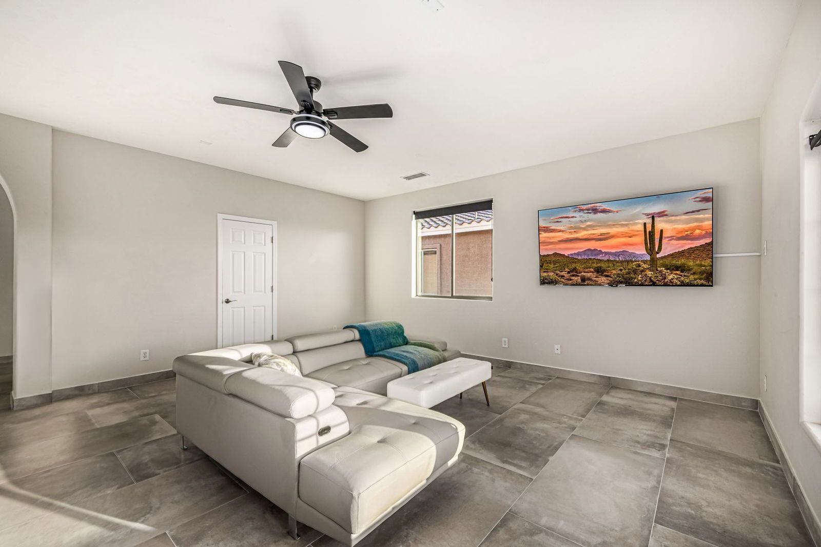 Enchanting 4-bed, 4.5-bath home in Jackrabbit Estates, Surprise, AZ property image