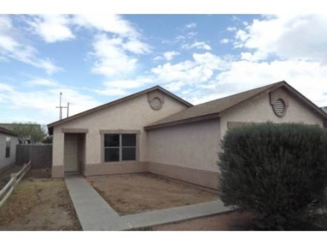 3 bedroom 2 bath home with a den in Arizona Brisas is available for a February Move in! property image