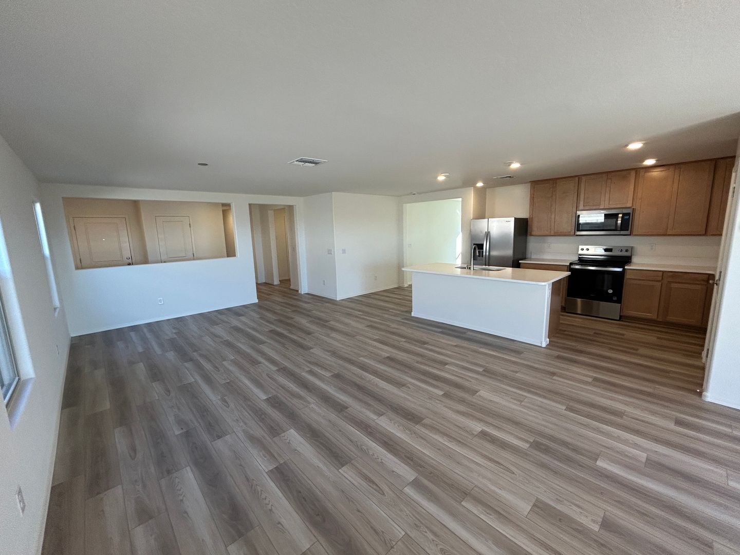 Brand New never lived in 3 bedroom / 2 bathroom home in Buckeye ready for immediate move-in property image