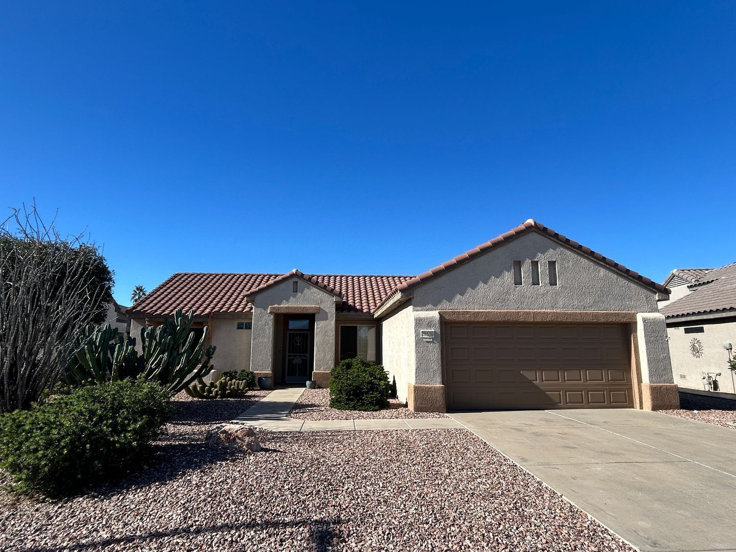 2 bedroom 2 bath home in Sun City Grand is available for immediate move in! property image
