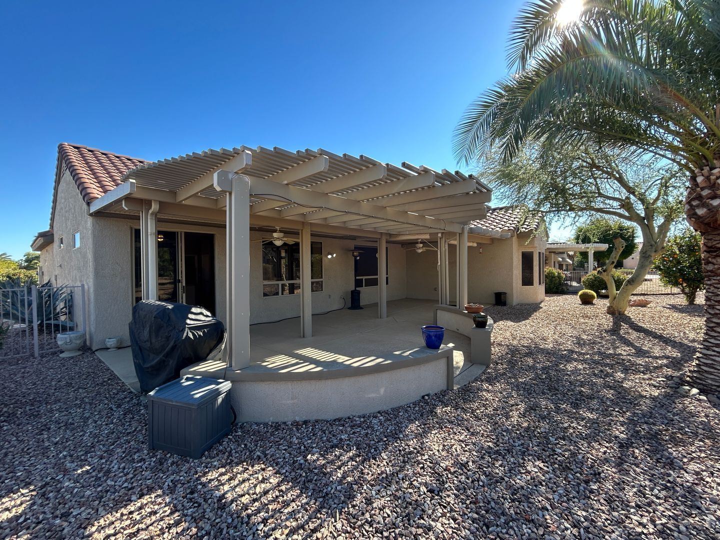 2 bedroom 2 bath home in Sun City Grand is available for immediate move in! property image