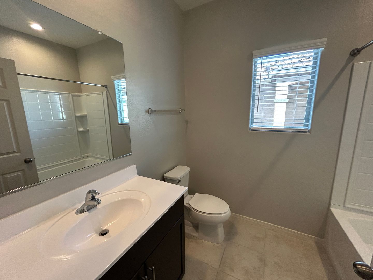 3 bedroom / 2 bathroom home in Village at Sundance ready for immediate move-in property image