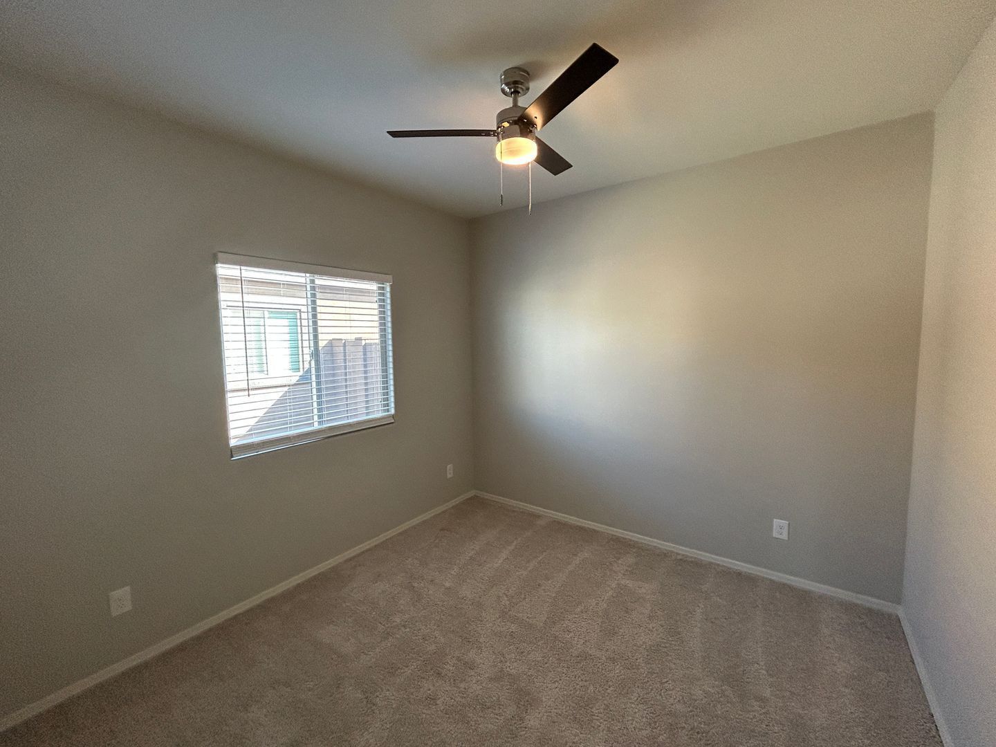 3 bedroom / 2 bathroom home in Village at Sundance ready for immediate move-in property image