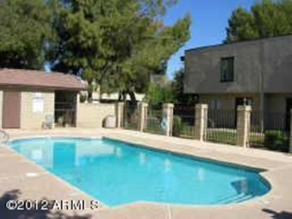 2 bedroom 1.5 bath in Olive Green Villas ready for early February move-in property image