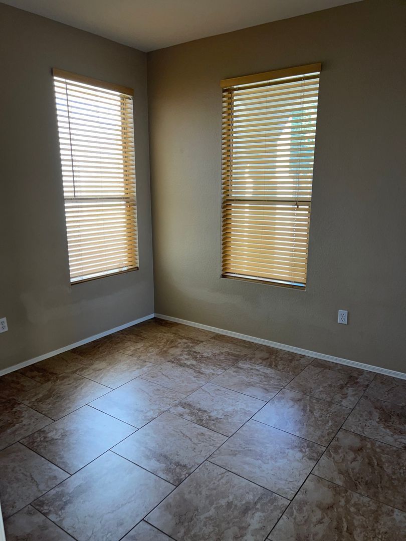 3 Bedroom 2 Bath with Solar! property image