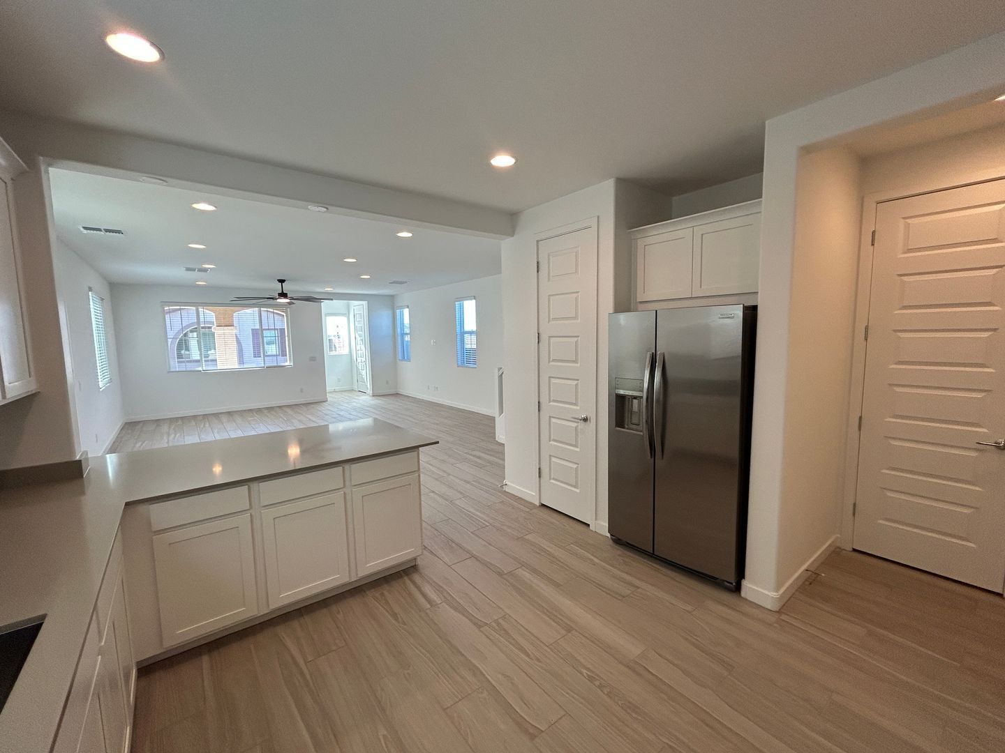 Beautiful Lennar Home built in 2025 (4 bedrooms / 3.5 bathrooms) ready for immediate move-in property image