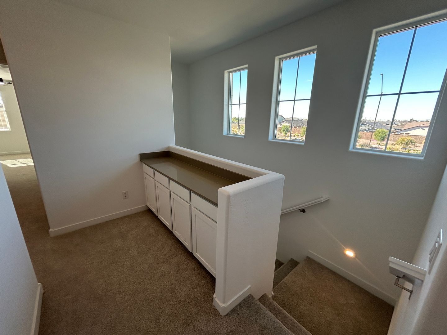 Beautiful Lennar Home built in 2025 (4 bedrooms / 3.5 bathrooms) ready for immediate move-in property image