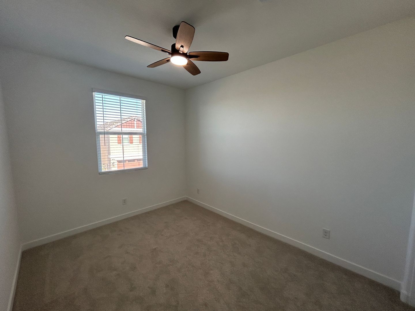 Beautiful Lennar Home built in 2025 (4 bedrooms / 3.5 bathrooms) ready for immediate move-in property image