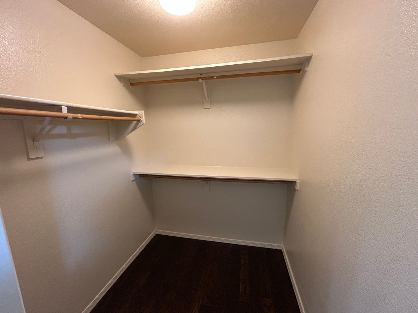 Beautiful 3 bedroom / 2 bathroom home in West Point ready for February 1st move-in property image