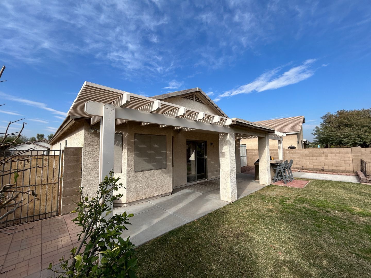 Beautiful 3 bedroom / 2 bathroom home in West Point ready for February 1st move-in property image