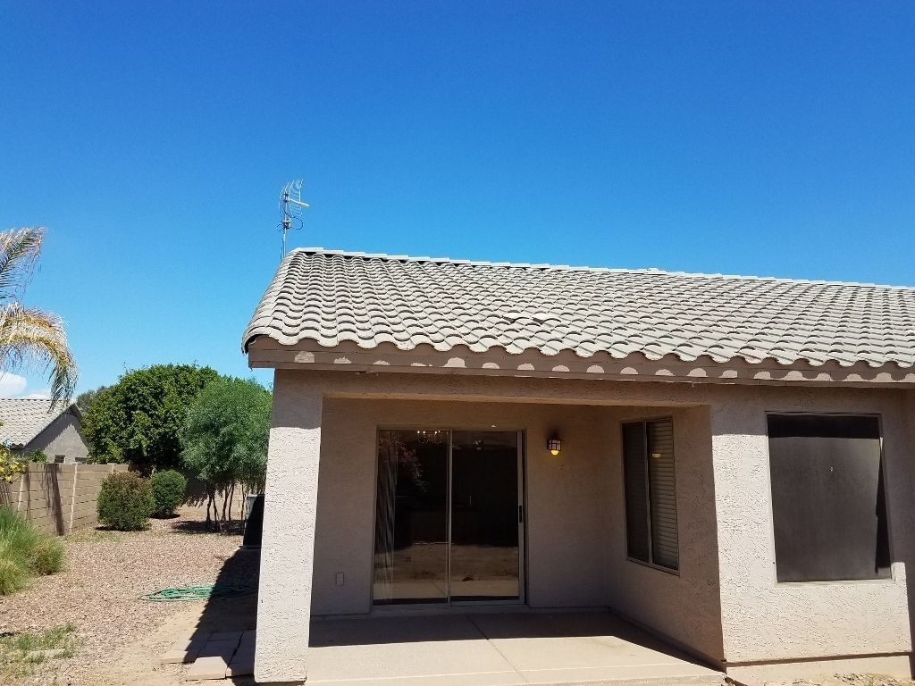 4 bedroom 3 bath home with a den in Mountain Vista Ranch property image