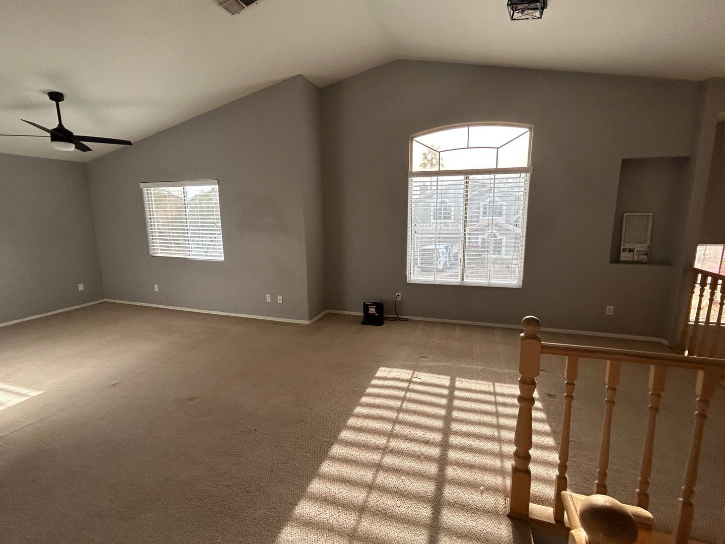 Fantastic 3 bedroom/2.5 bathroom home (plus loft, pool/spa) in the Foothills ready for early March Move-in property image