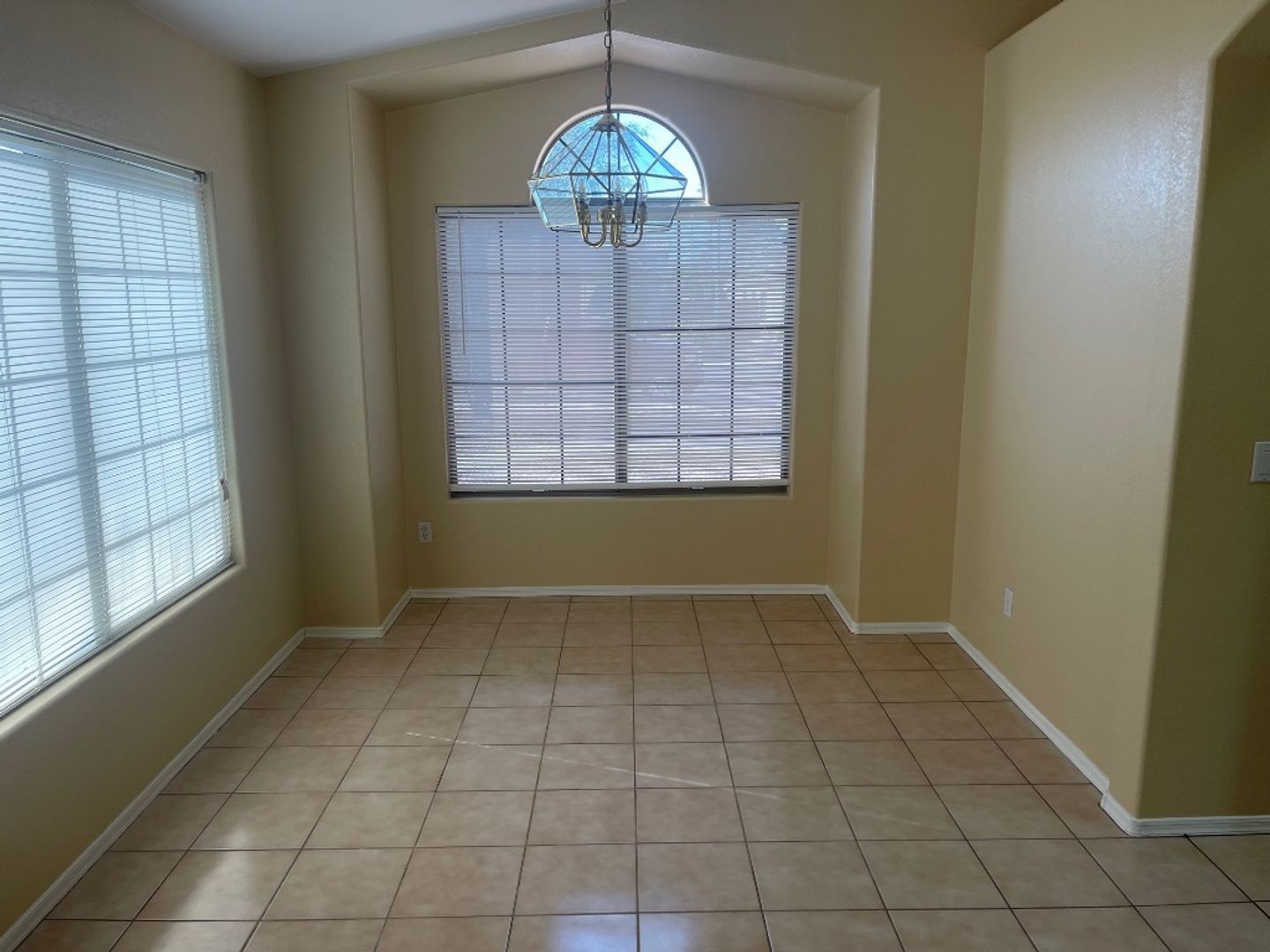 3 bedroom 2 bath home in Surprise is available for immediate move in! property image