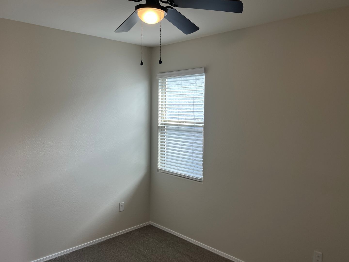 Beautiful 4 Bedroom, 2 Bath Home in Tartesso! property image