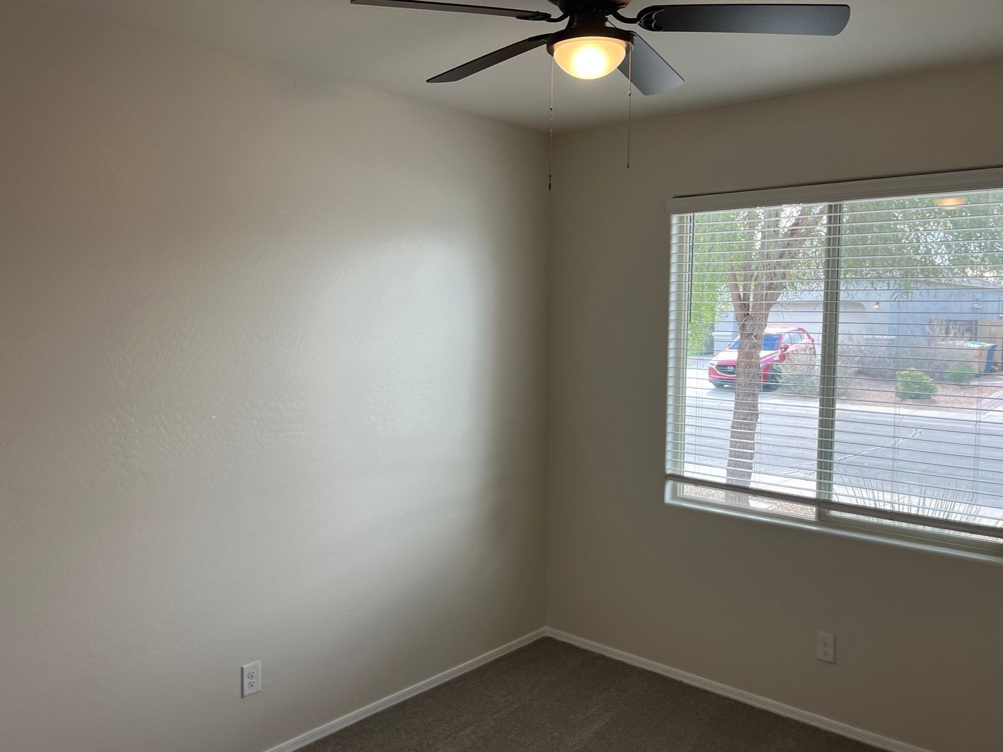 Beautiful 4 Bedroom, 2 Bath Home in Tartesso! property image