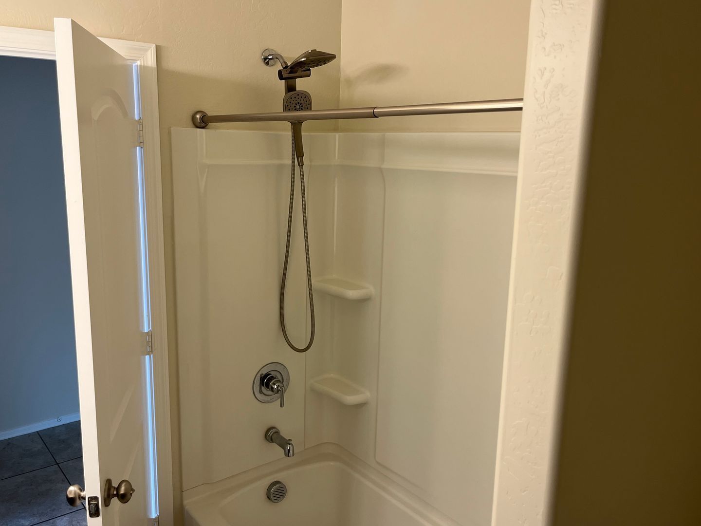 Beautiful 4 Bedroom, 2 Bath Home in Tartesso! property image