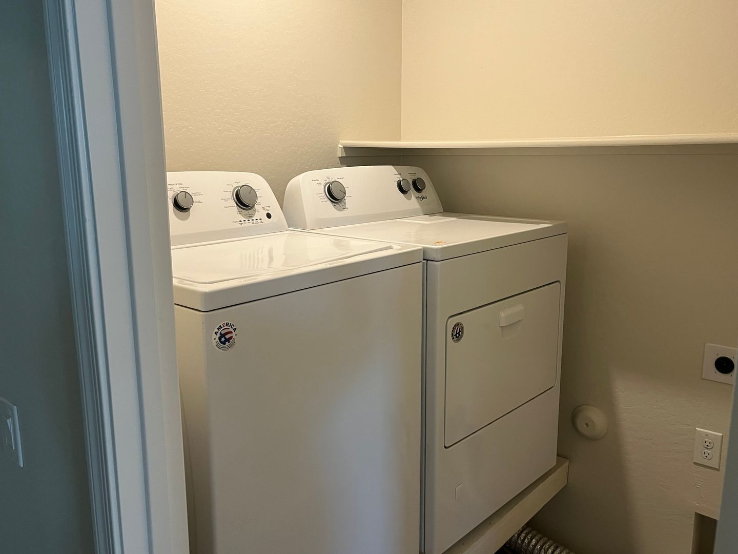 Beautiful 4 Bedroom, 2 Bath Home in Tartesso! property image