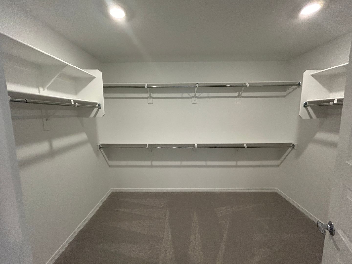 BRAND NEW - 4 Bedroom/3 Bathroom Home PLUS 2 Dens ready for immediate move-in !! property image