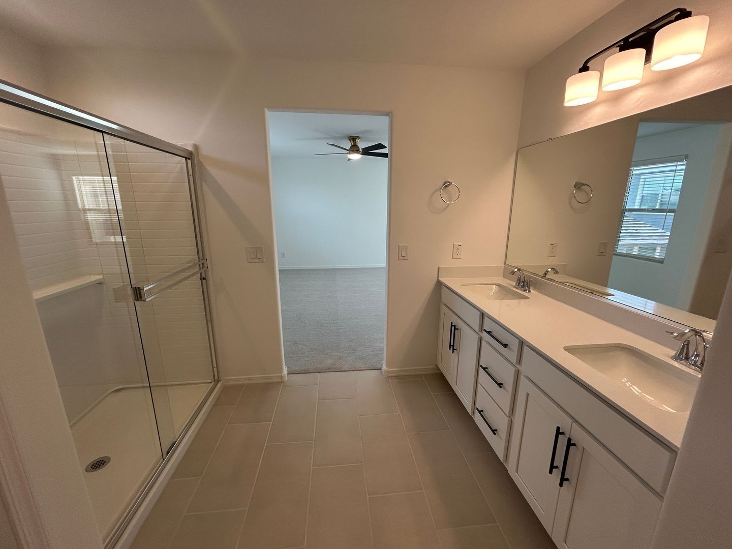 BRAND NEW - 4 Bedroom/3 Bathroom Home PLUS 2 Dens ready for immediate move-in !! property image