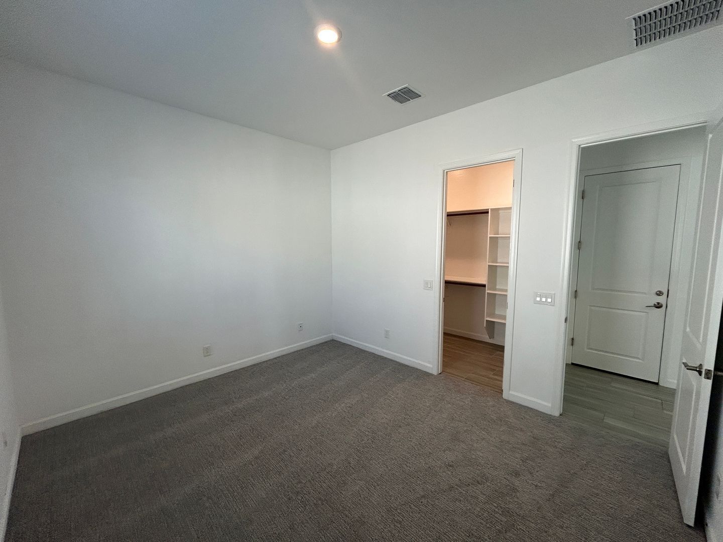 Fantastic NEXT GEN House (4 bedrooms/3 bathrooms) located in Asante ready for immediate move-in property image