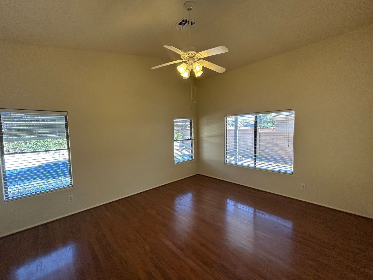 3 bedroom / 2 bathroom home in Canyon Trails ready for immediate move-in property image