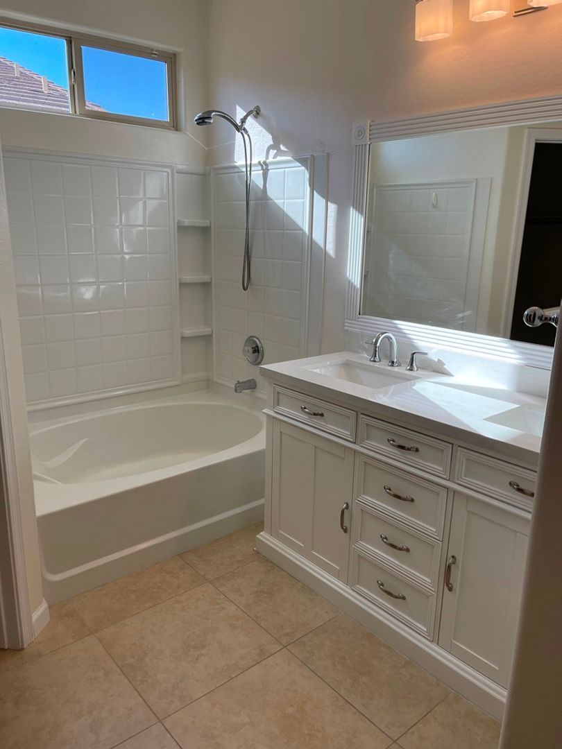 3 bedroom 2 bath home in Canyon trails is available for early March move in! property image