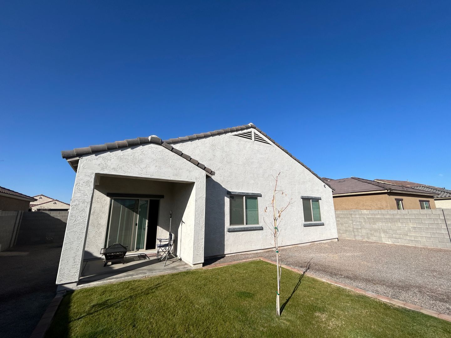Lovely 3 bedroom / 2 bathroom home in Village at Sundance available for early March move-in property image